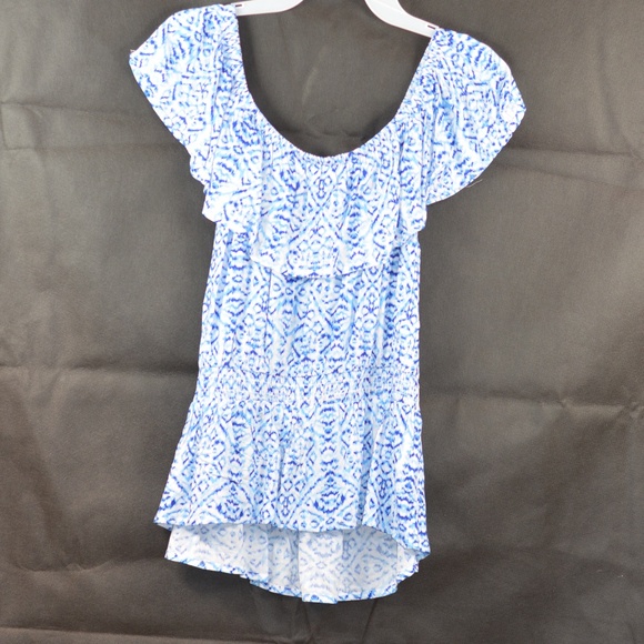 Light and Airy Blue & White Top NWT SZ L - Picture 5 of 5